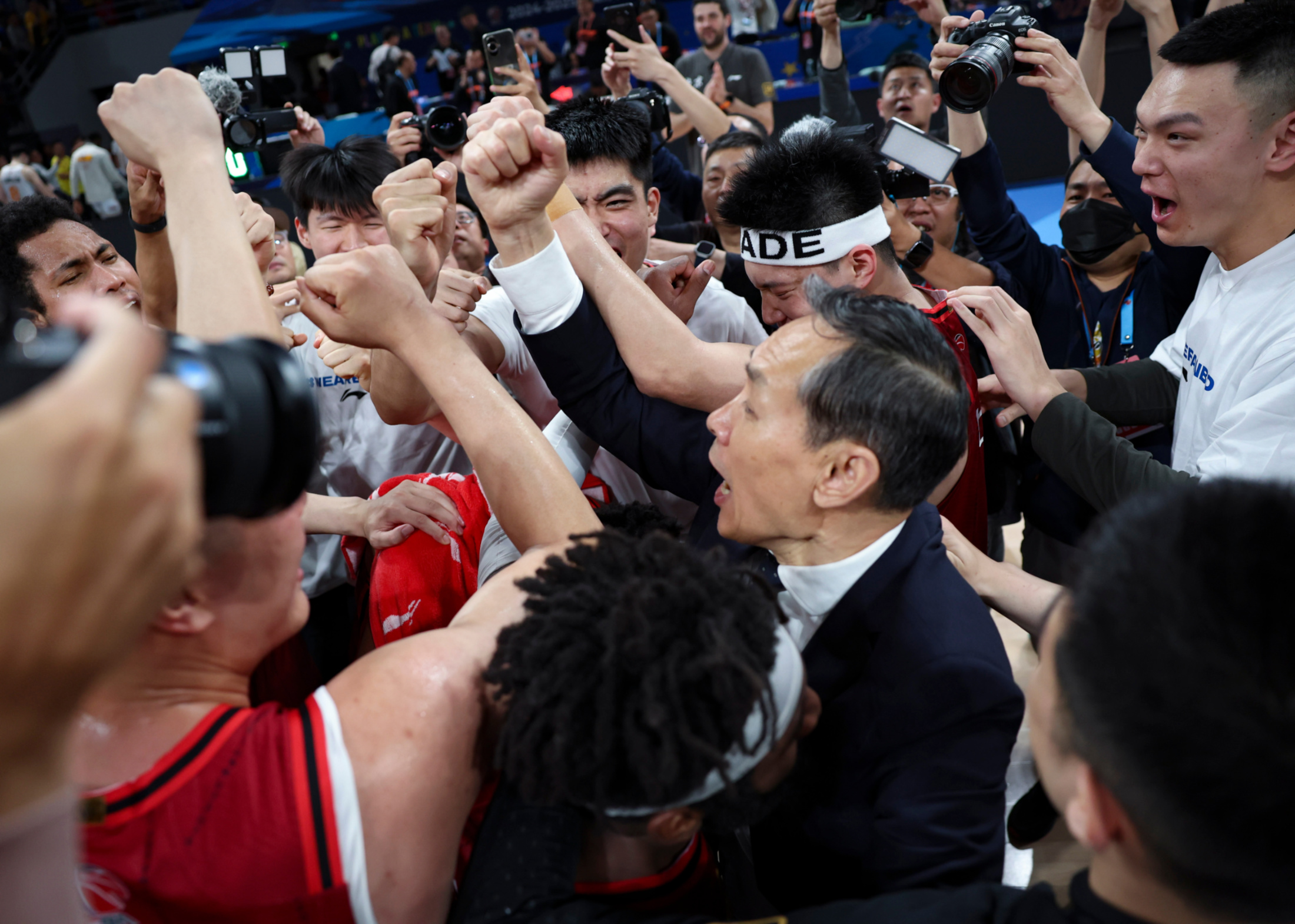 lol比赛投注 -关键时刻亚冠传出新动向，广厦男篮门线救险，管理层表态——信心回归，球队文化再被提及(广厦男篮对阵山东男篮)