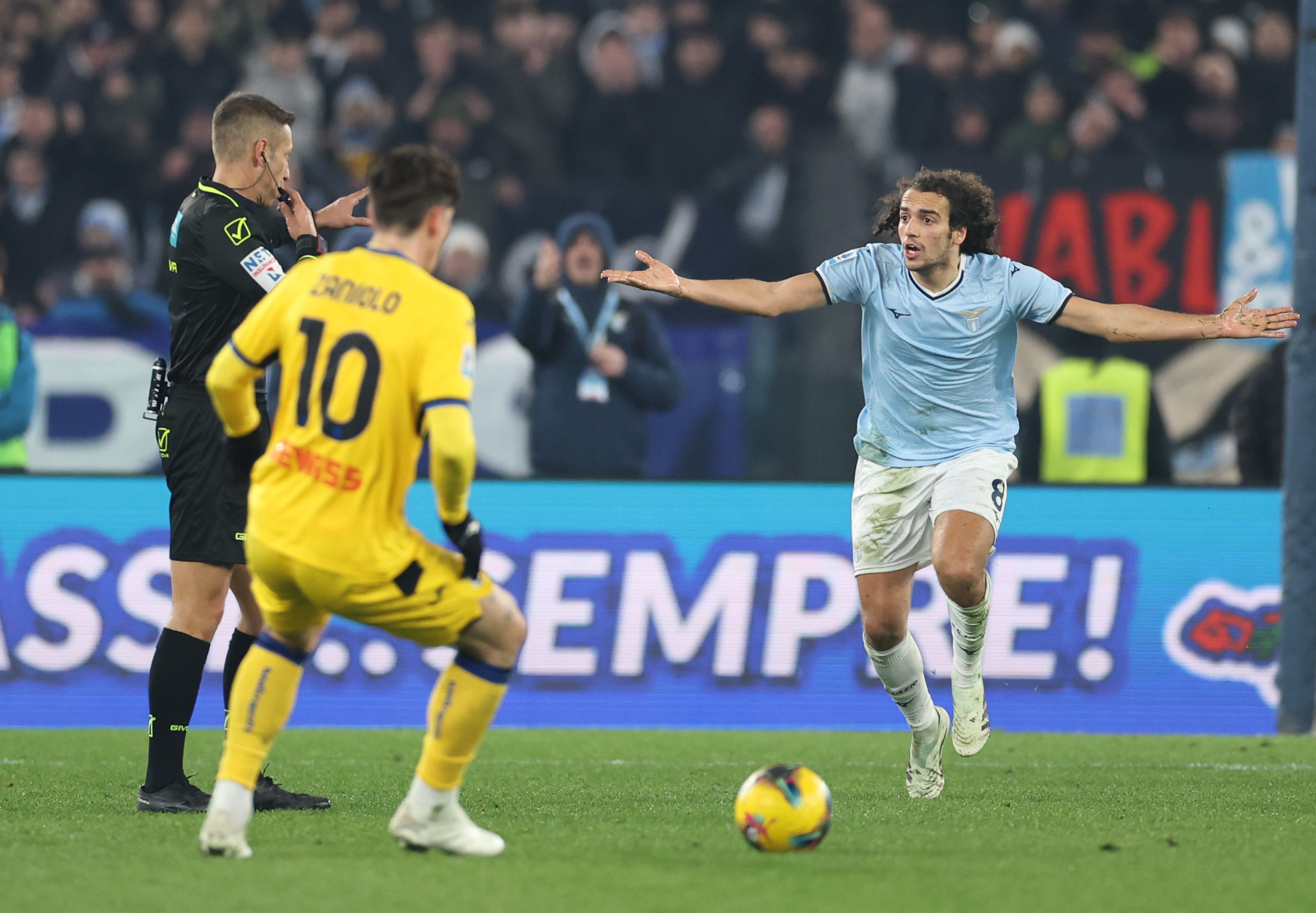 lol直播 -今夜亚特兰大强势反弹——意大利杯节点到来，震撼外界，训练强度明显提升的简单介绍